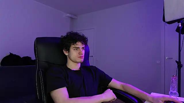 Brad Holloway online show from 01-11-26, 07:13