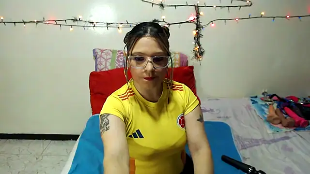 Samanta SS online show from 11-19-25, 03:50