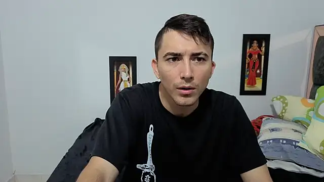 Snapshot of pareja_curiosa19 chatting on 11-25-25, 08:20 pareja curiosa19 online show from 11-25-25, 08:20