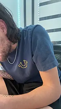 bwcizThrobbing online show from 01-11-26, 11:59