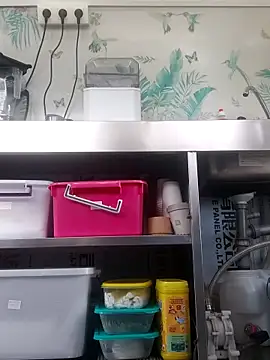 emiliemilf online show from 04-11-26, 06:56