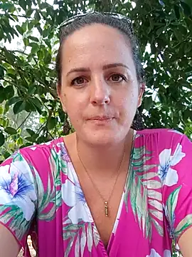 emiliemilf online show from 04-26-26, 11:24