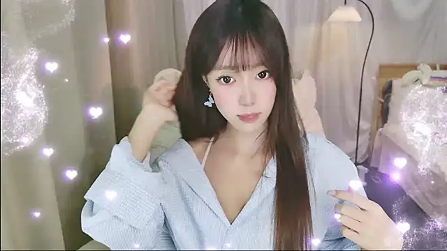 Snapshot of tiantianquandawang chatting on 09-22-25, 09:33 tiantianquandawang online show from 09-22-25, 09:33