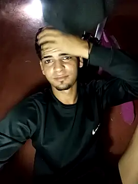 317894 online show from 11-04-25, 02:38