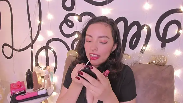 Angelica Moon21 online show from 12-19-25, 05:14