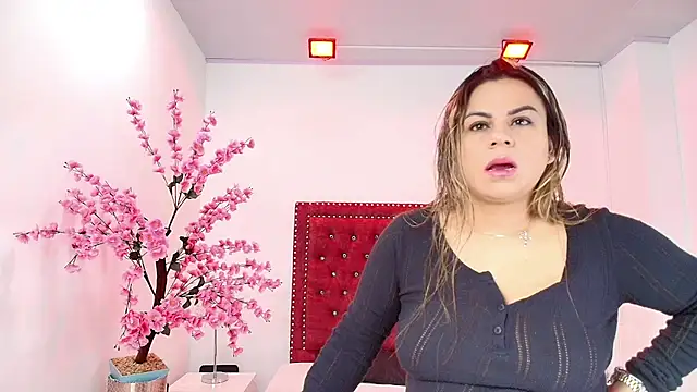 Lia adamsss online show from 05-20-26, 03:24