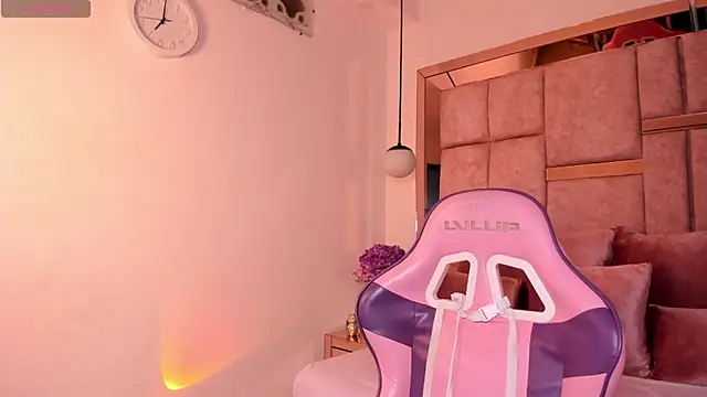 abby roux online show from 02-06-26, 03:33