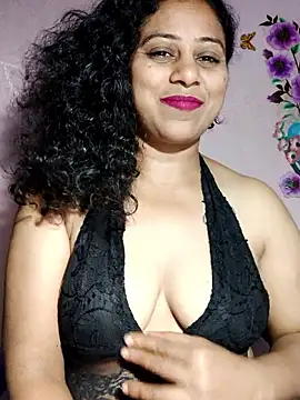 JENNIFERtamil online show from 03-18-26, 08:01