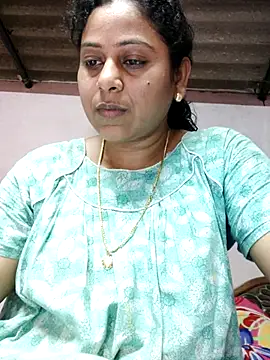 JENNIFERtamil online show from 04-23-26, 07:41