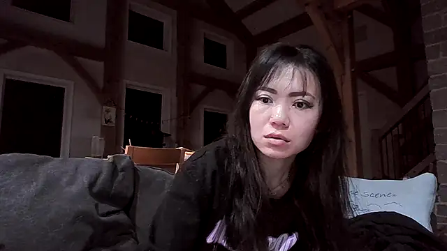 sopia2 online show from 11-15-25, 04:10