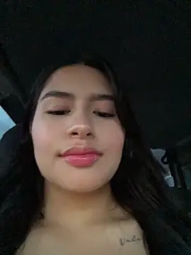 andrea gomes  online show from 04-26-26, 10:51