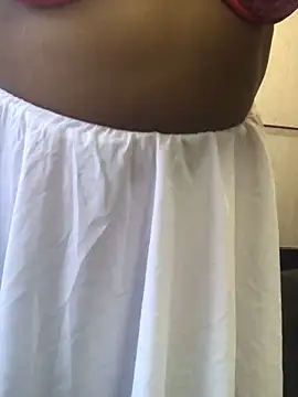 Elonelo online show from 02-12-26, 04:18