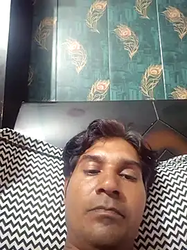 johnny8731 online show from 10-19-25, 03:12