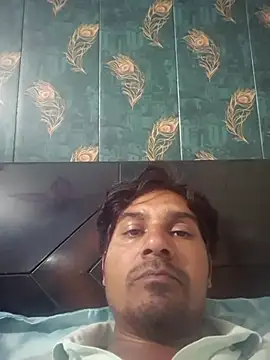 johnny8731 online show from 10-26-25, 02:12