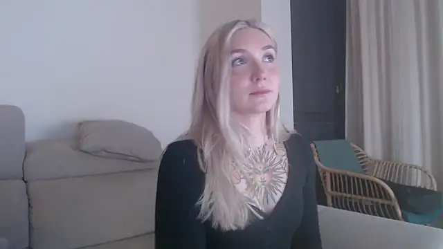 tattoobbgirl online show from 12-05-25, 06:37