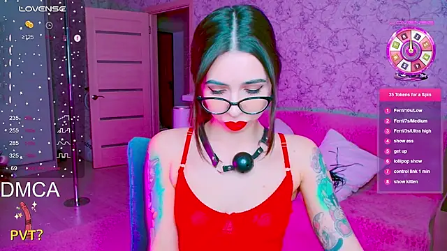 vinkiepinkie online show from 11-22-25, 05:01