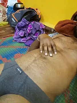 hot integer online show from 03-12-26, 08:53