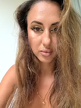 Brilliant-Splashes online show from 11-04-25, 02:32