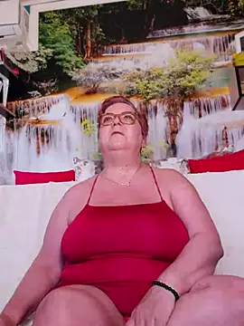 QueenPammy1 online show from 02-15-25, 06:55