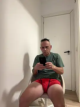 mateocali25 online show from 06-18-26, 02:32