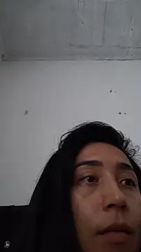 Elowyn online show from 11-29-25, 03:37