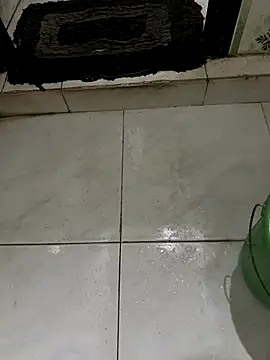 Snapshot of dilu98 chatting on 11-21-25, 03:16 dilu98 online show from 11-21-25, 03:16