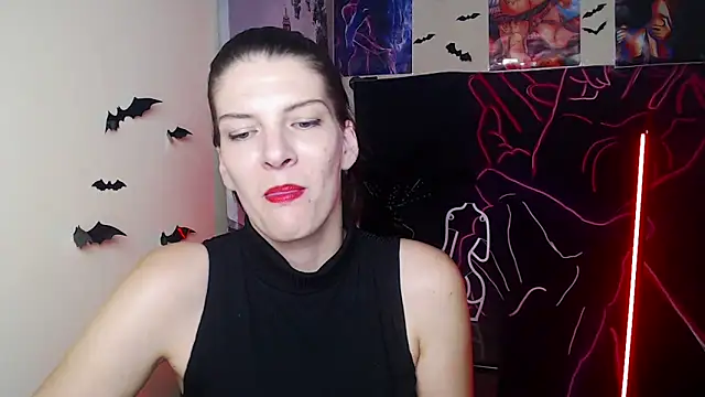 Snapshot of VanessaRey_ chatting on 11-11-25, 06:08 VanessaRey online show from 11-11-25, 06:08