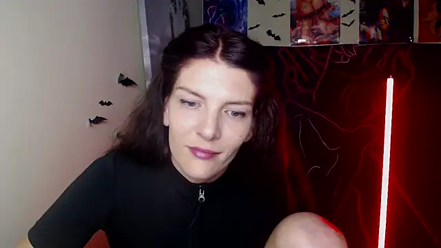 Snapshot of VanessaRey_ chatting on 11-22-25, 05:34 VanessaRey online show from 11-22-25, 05:34