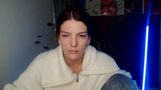 Snapshot of VanessaRey_ chatting on 11-29-25, 05:54 VanessaRey online show from 11-29-25, 05:54