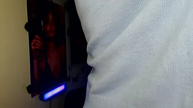 VanessaRey  online show from 01-14-26, 05:18