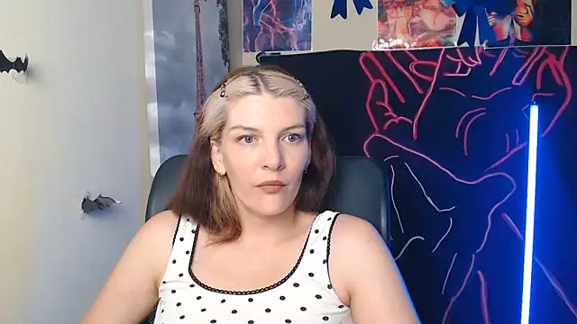 VanessaRey  online show from 06-08-26, 06:14