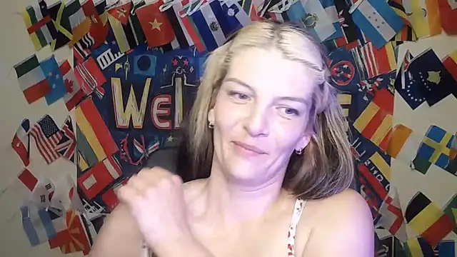 Snapshot of VanessaRey_ chatting on 06-29-26, 07:03 VanessaRey online show from 06-29-26, 07:03