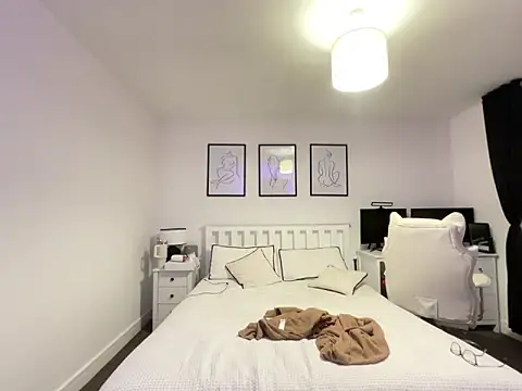 Missalex xo online show from 10-10-25, 09:03