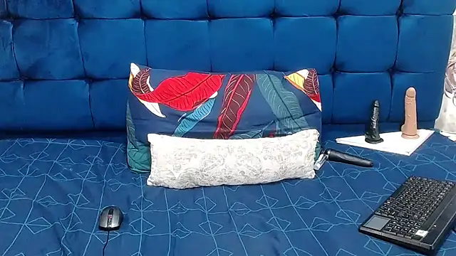 AriesCake online show from 02-25-26, 10:14