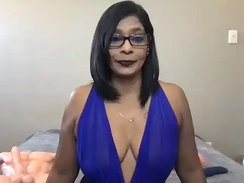 indianrose09 online show from 11-21-25, 08:46