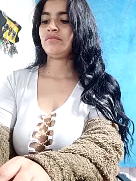 AlanaHotxx online show from 09-17-25, 05:53