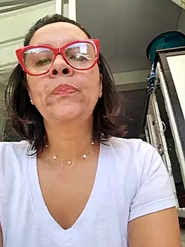 Snapshot of Amadamilf1980 chatting on 12-01-25, 02:44 Amadamilf1980 online show from 12-01-25, 02:44