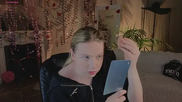 Jes Solar online show from 02-24-26, 09:02