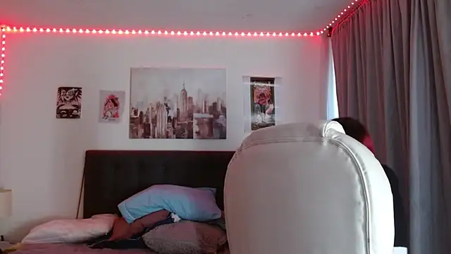 goth minerva online show from 11-27-25, 01:13