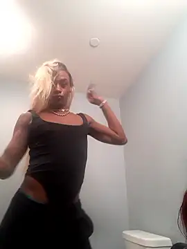 Snapshot of ItsBarbieBitcxxxx69 chatting on 01-18-26, 05:55 ItsBarbieBitcxxxx69 online show from 01-18-26, 05:55