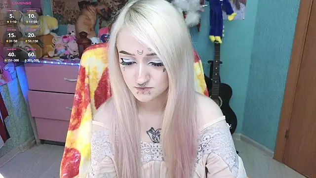 Manuela unicorn online show from 11-15-25, 08:16