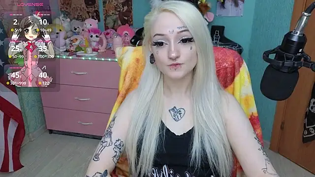Snapshot of Manuela_unicorn chatting on 05-17-26, 08:49 Manuela unicorn online show from 05-17-26, 08:49