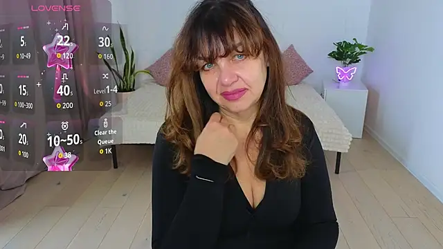 Snapshot of Nika_Light chatting on 01-09-26, 11:35 Nika Light online show from 01-09-26, 11:35