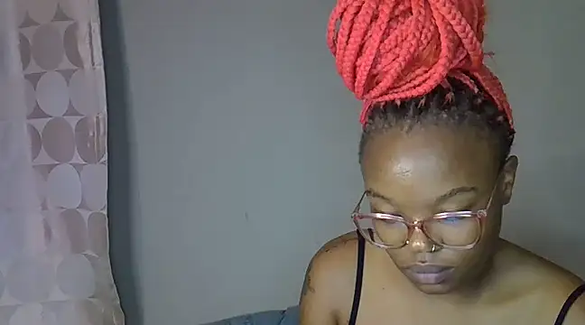 Snapshot of YummyMelanin117 chatting on 03-20-25, 05:36 YummyMelanin117 online show from 03-20-25, 05:36