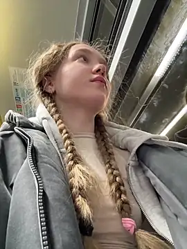 bambi lu online show from 03-18-26, 06:22