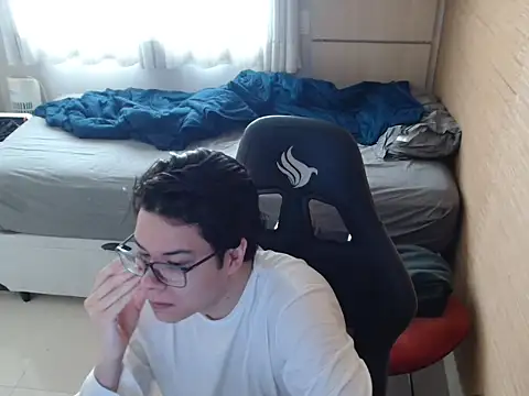 TimiidoSP011 online show from 11-12-25, 02:17