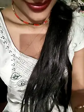 Eshwari Chopra online show from 03-28-26, 03:50