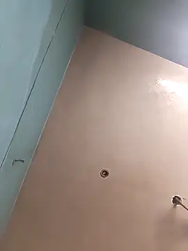 Eshwari Chopra online show from 04-26-26, 04:59