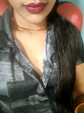 Eshwari Chopra online show from 04-27-26, 06:39