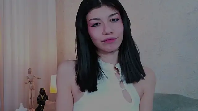 Snapshot of risky_kiss chatting on 10-10-25, 12:04 risky kiss online show from 10-10-25, 12:04